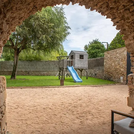 Mas Ametller Kır Evi *